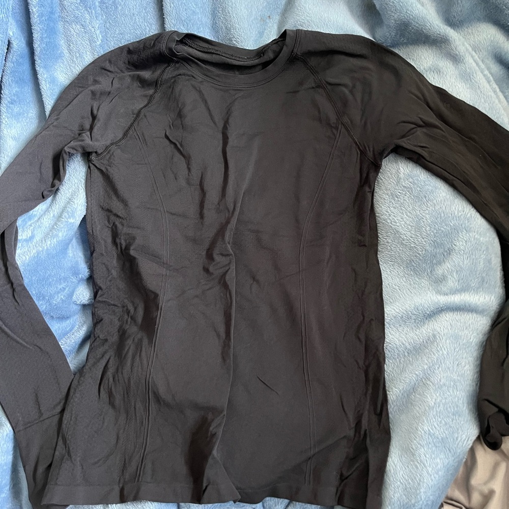Calia brand workout long sleeve